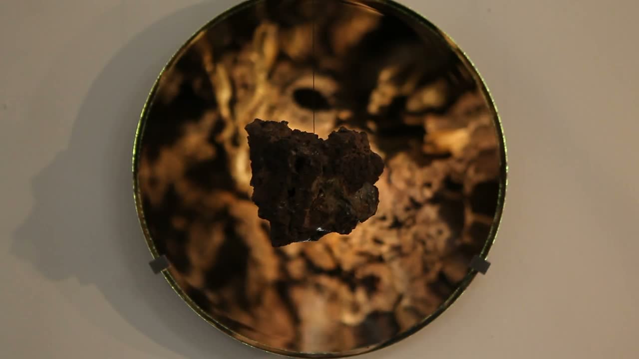 Parabolic planet, 2010